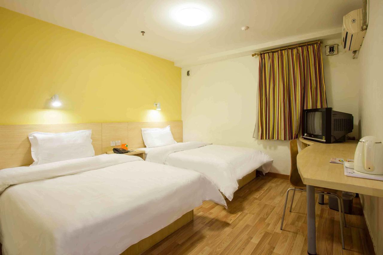 365 Hotel Haimen Habitación foto