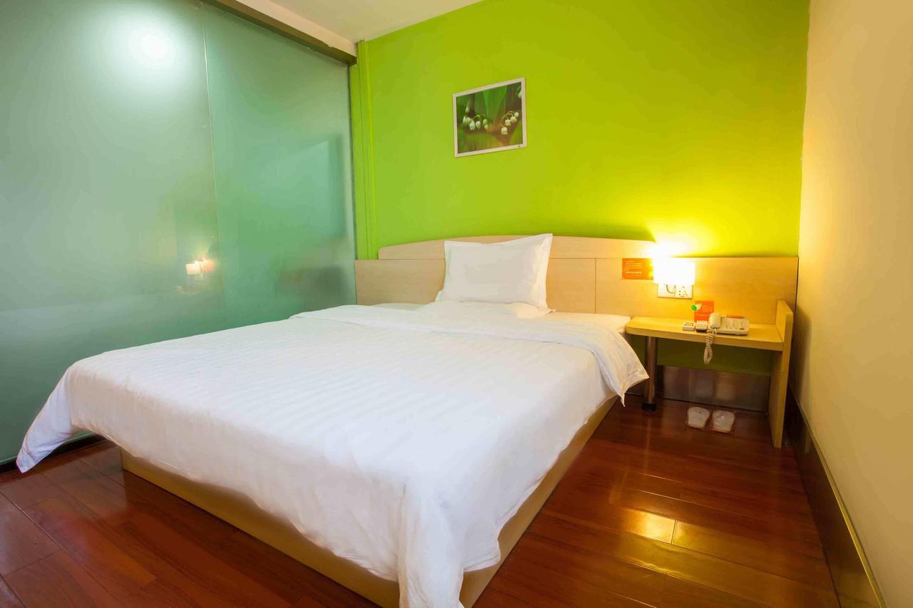 365 Hotel Haimen Habitación foto