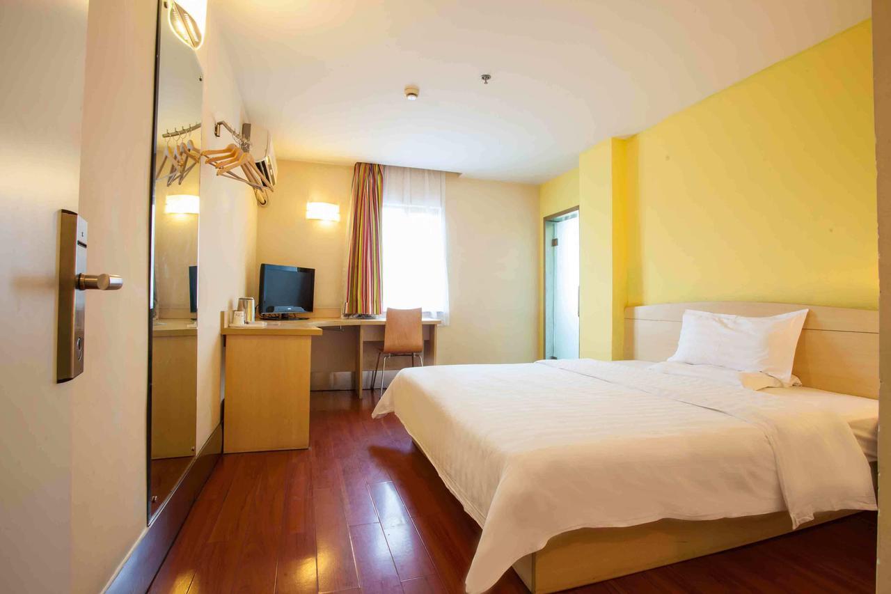 365 Hotel Haimen Habitación foto